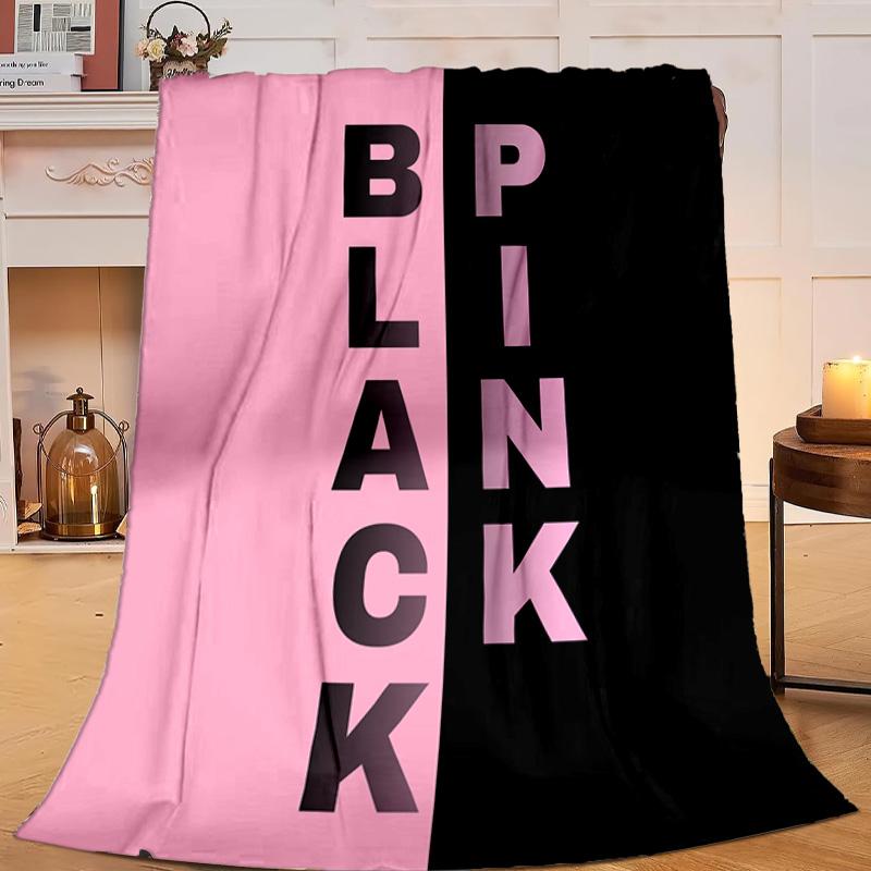 1PC Black And Pink Fashion Flannel Blanket Gift, Suitable for Both Men And Women, Soft Ideal for Beds And Sofa, Birthday Or Christmas Gift