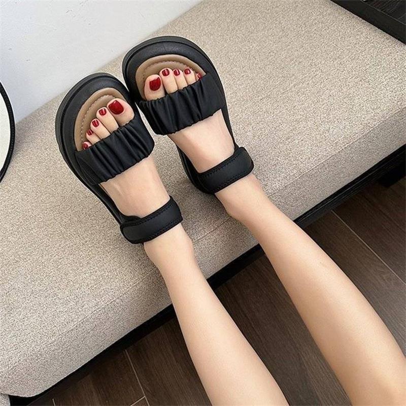 

2025 лето новые сандалии женские универсальные нескользящие маленькие тапочки-липучки носить пляжную обувь повседневные 40 чёрный