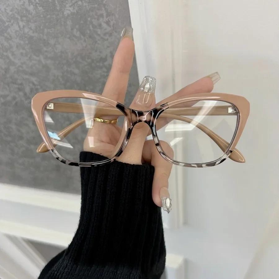 Fashion Luxurious Cat Eye Eyeglasses Frames Women Men Transparent Clear Brand Designer Optical Lovely Frame Oculos