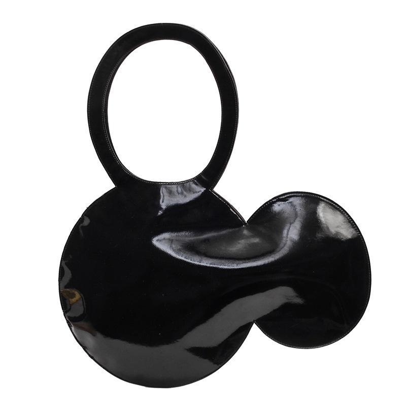 

Cartoon bag 2025 new Japanese cute girl foreign style versatile underarm bag niche design glossy shoulder bag чёрный