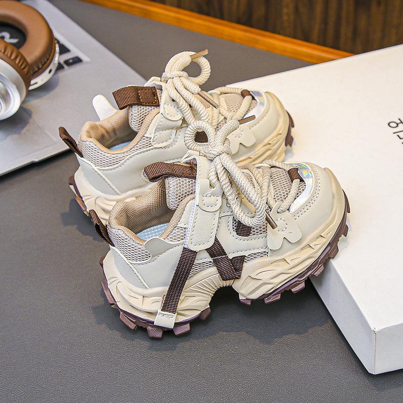 Trendy Kids' Mesh Sneakers: Spring/Autumn, Breathable, Non-Slip, Thick Sole, Fashionable Girls' Dad Shoes