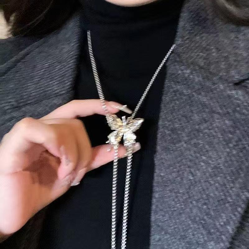 Niche Design Stainless Steel Triangular Box Chain Women's Necklace Long High-end Sweater Accessories Matching