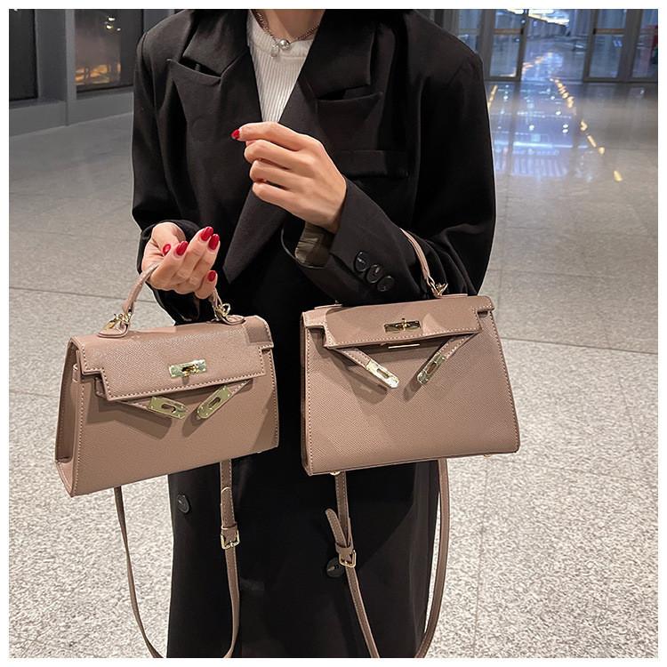 2024 New Stylish Urban Minimalist Small Shoulder Bag Women's Cross-border Texture Portable Bag