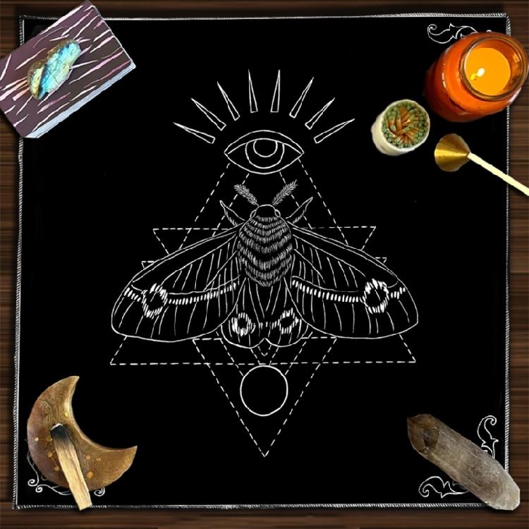 Eye Insect Pattern Tarots Card Tablecloth Altars Cloth Altars Cloth Divinations Card Table Cloth Tapestry Easy to Use