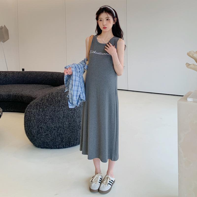 2026 Spring Korean Style Maternity Plaid Shirt & Loose Vest Dress Set Medium