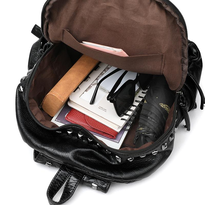 Large Capacity Travel Backpack Women Rivet Punk Backpack