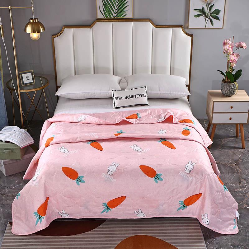 Summer Cool Gift Quilt Set: Washable Cotton Comforter & Thin Quilt