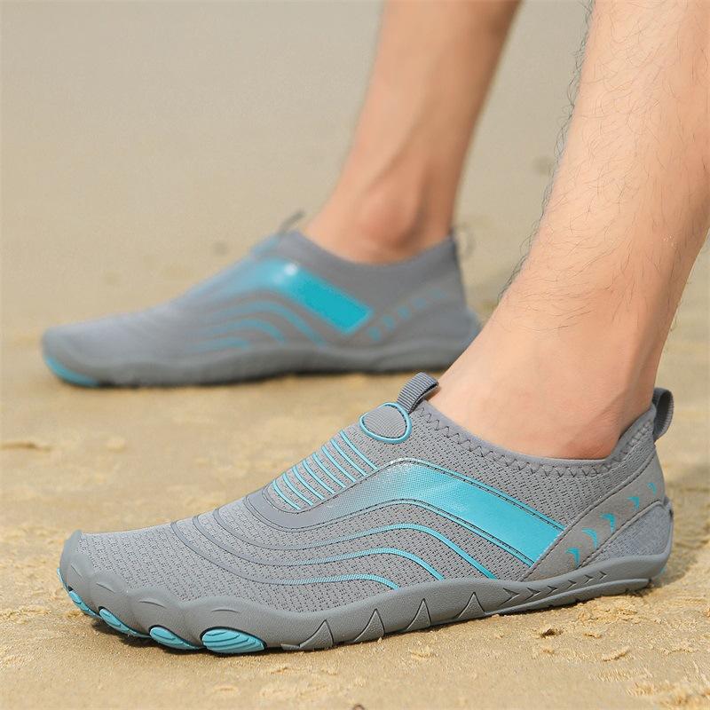 Lightweight and quick-drying creek shoes men's and women's outdoor swimming beach shoes couple breathable wading shoes