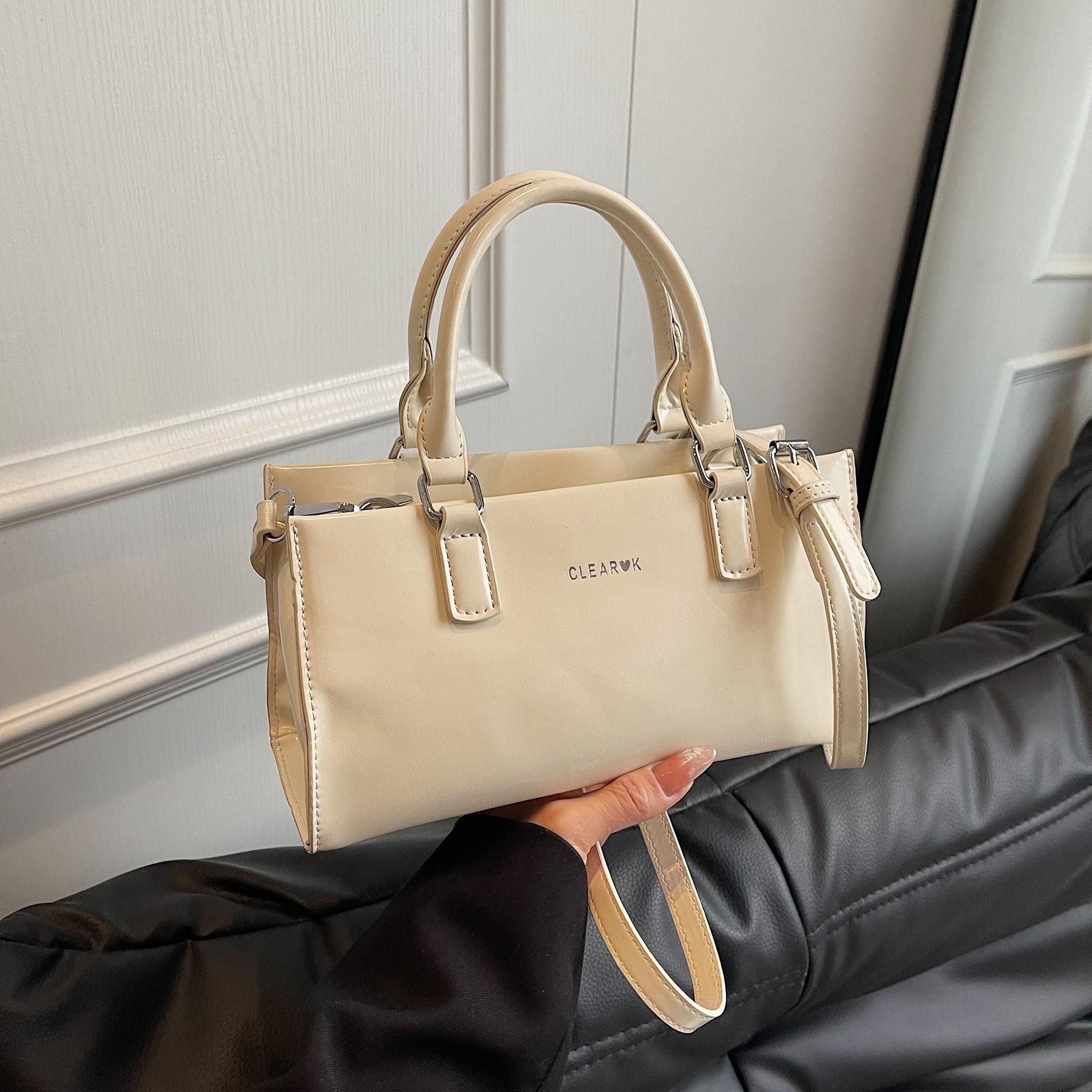 

Premium hand bag women s 2025 new popular shoulder bag spring casual versatile messenger pillow bag