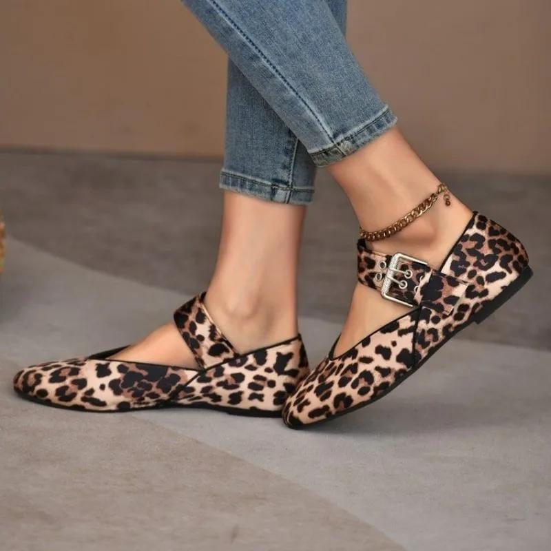 Fashion French Mary Jane Low Heels Shoes Retro Leopard Round Toe Buckle Belt Shallow Mouth Flat Ballet Shoe Casual Walking Zapatos