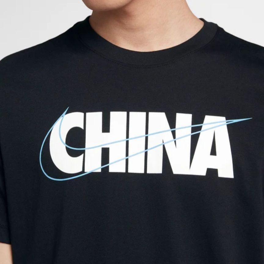 Nike T Shirts Men's Black Crew Neck Moderate Straight Fit CI9641-010