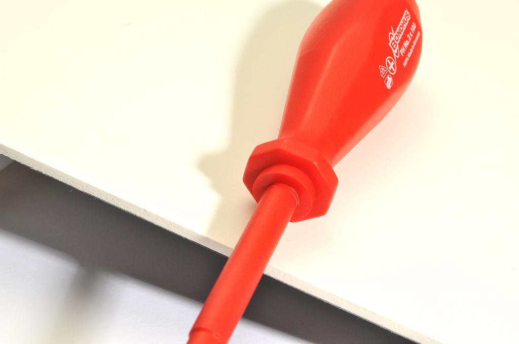 BONDHUS Pozidriv Insulated Driver Pozidriv Insulated Driver 1433 (VDE) (VDE)