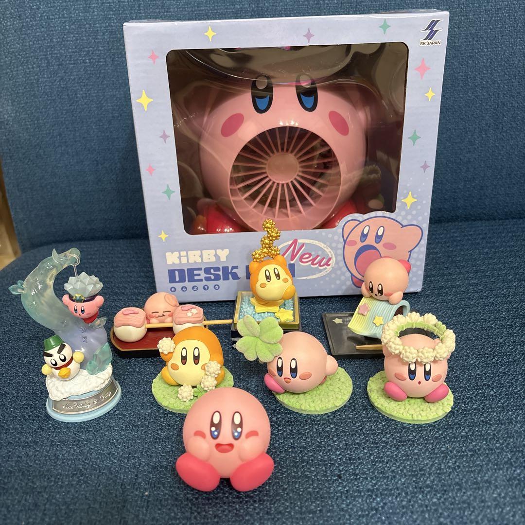 

[USED] Kirby figures and desk fans bundled together