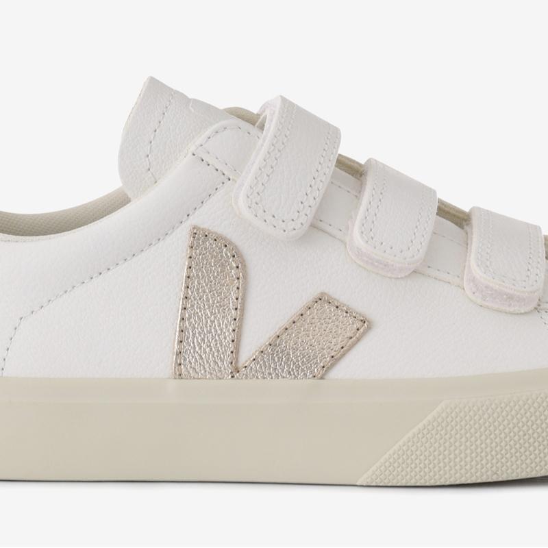 Veja Women S Leather Velcro SneakerS Recife Logo Svjf241rc05 762
