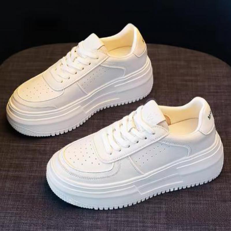 Spring Autumn White Shoes Woman Vulcanize Sneakers Breathable Leather Casual Shoes Flat Platform Shoes Thick Sole Ladies Shoe