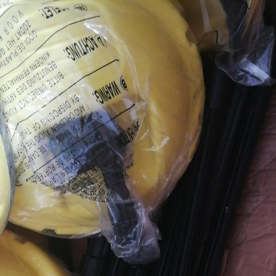 K Series High-Pressure Floor Scrubber with Yellow Key Connector