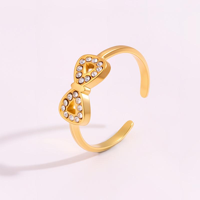 Titanium Steel Ring - Stylish, Luxurious, Niche Style, Double-looped Bow with Diamonds - A Beautiful Ring for Best Friends.