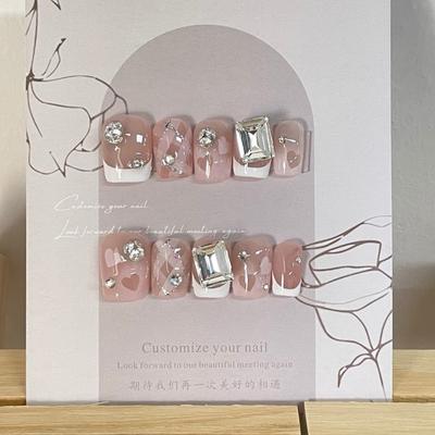 Artificial Nail French Love Plaid Diamond Short Trapezoid Phototherapy Nails Fake Nails Reusable and Removable Nails