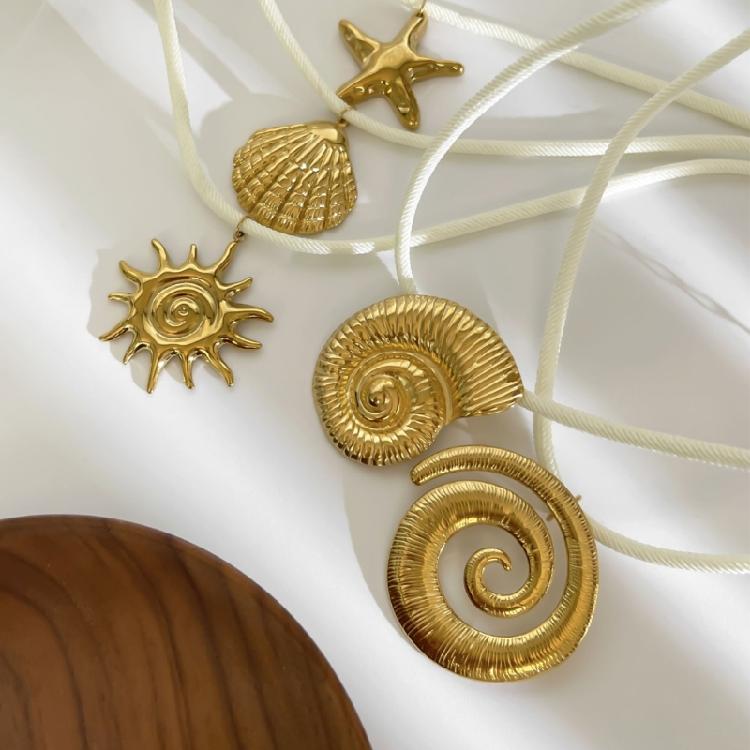 Starfish Necklace Stainless Steel Jewelry Lightweight Adjustable Length Jewelry For Casual Outfits Beach Vacations Gift