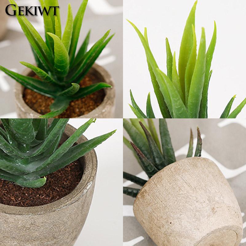 Mini Evergreen Artificial Succulent Plants Small Simulated Tree Pot Plants Fake Flowers Office Table Ornaments Home Garden Decor