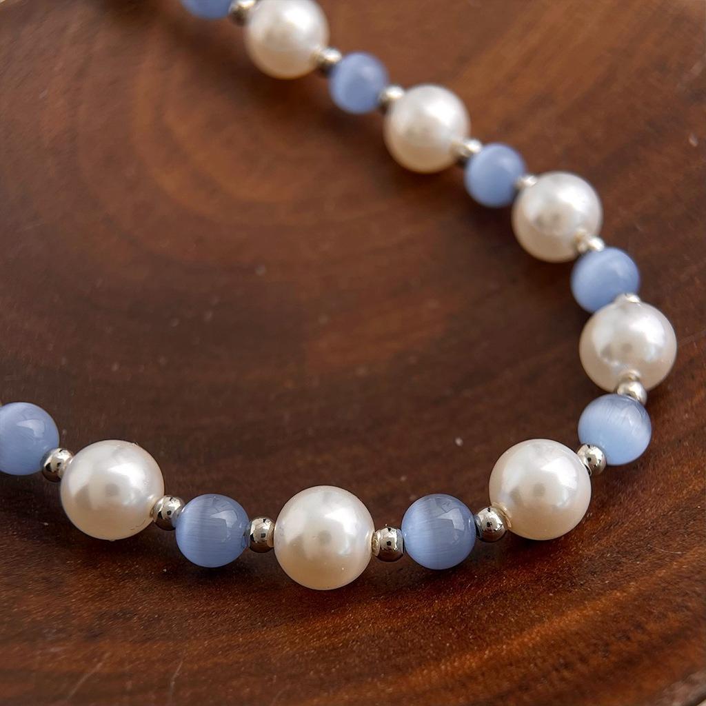 Glass bead cat's eye necklace, artistic and retro