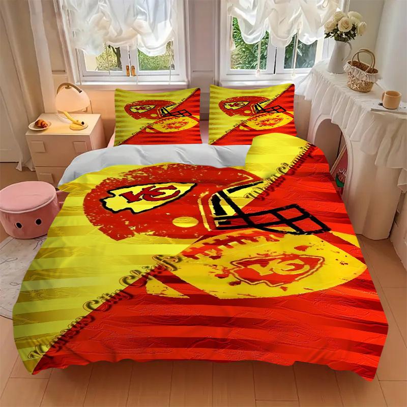 3pcs Kansas City Chiefs World Champions Football Helmet Print Home Decor Bedding Set-Universal Three-Piece Suit for Bedroom, Guest Room, Liv
