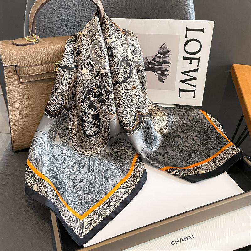 

100% Чистый Шелковый Сатиновый Шарф Высококачественные Женские Квадратные Шарфы Принт Сумка для Рук Обёртывания для Запястий Женская Шаль Шейный Платок Фуляр 70x70cm