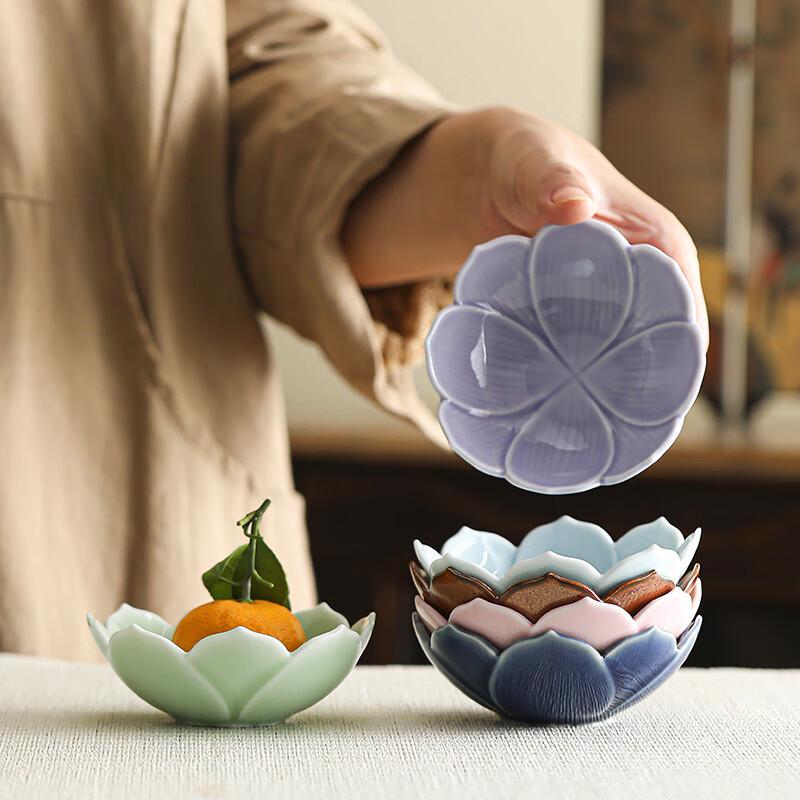 

VAKADA Minimalist Ceramic Snack & Dessert Plates