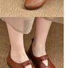 Retro handmade mother shoes flat heel soft sole 2025 spring and summer new round head shallow mouth single shoes soft leather versatile women's shoes