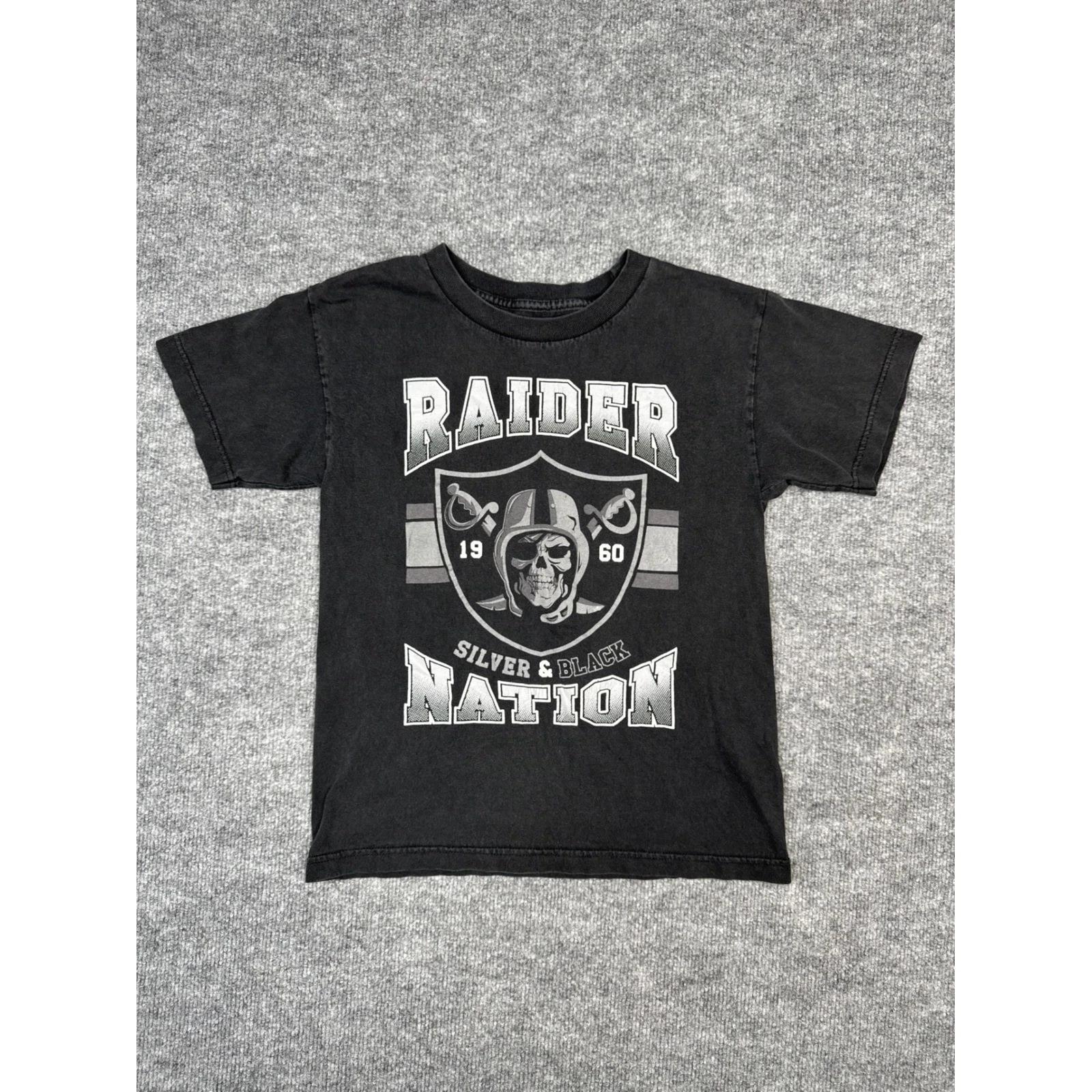 

Raiders Silver & Black Nation Graphic 100% Cotton T-shirt Mens Tees Top Black Youth NFL Football 3XL
