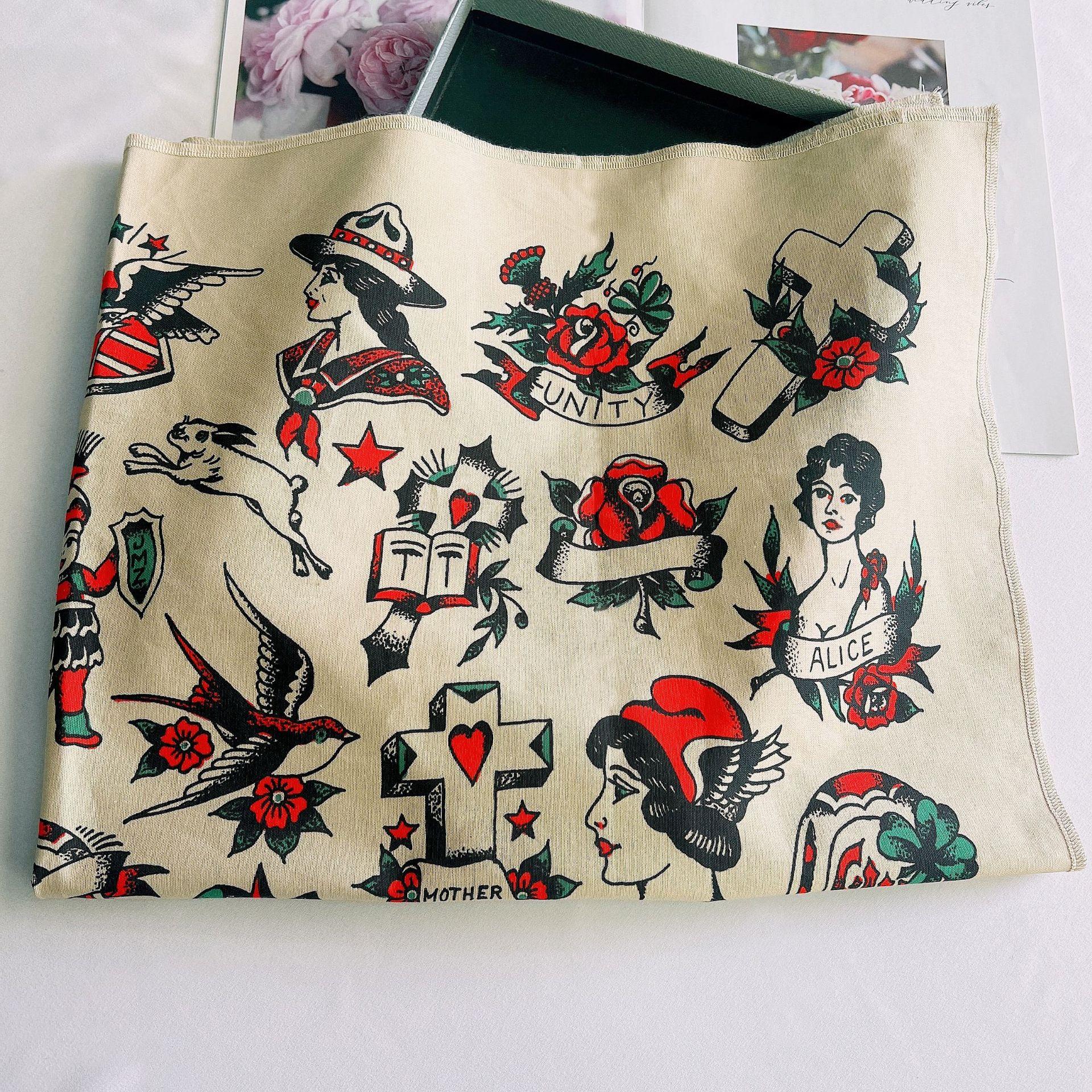 Manufacturers customize European and American printed silk scarves, sunscreen scarves, outdoor sports multi-functional hip-hop cotton trend square 55cm