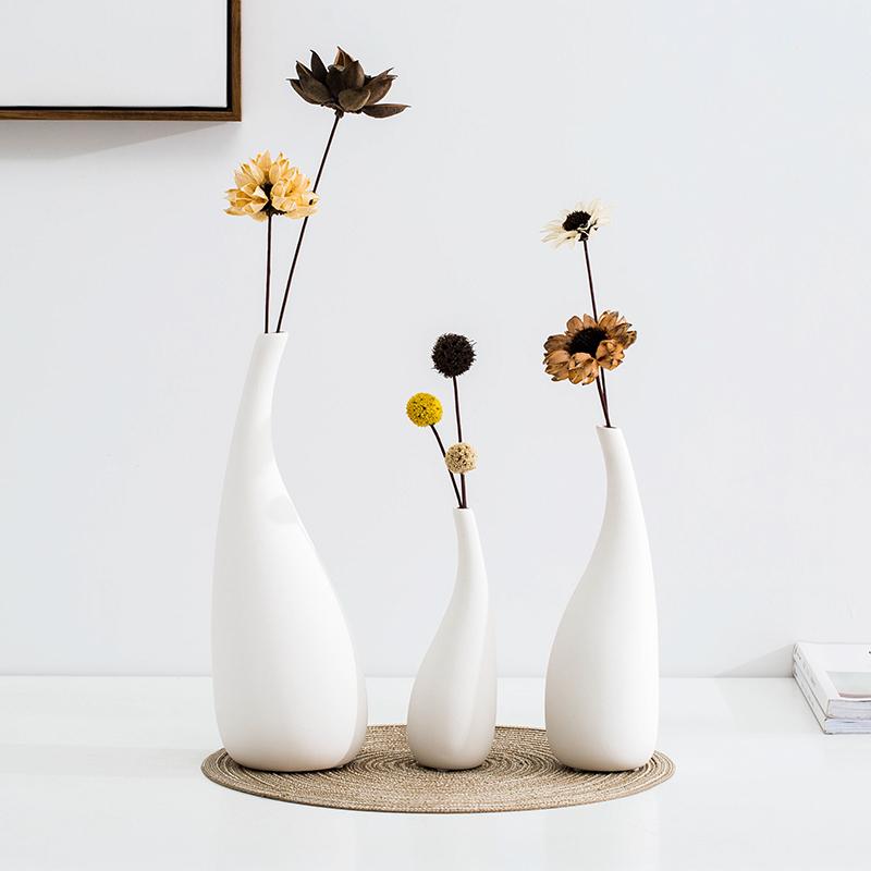 Modern Minimalist White Ceramic Vase - Decorative for Dried Flowers & Table Decor
