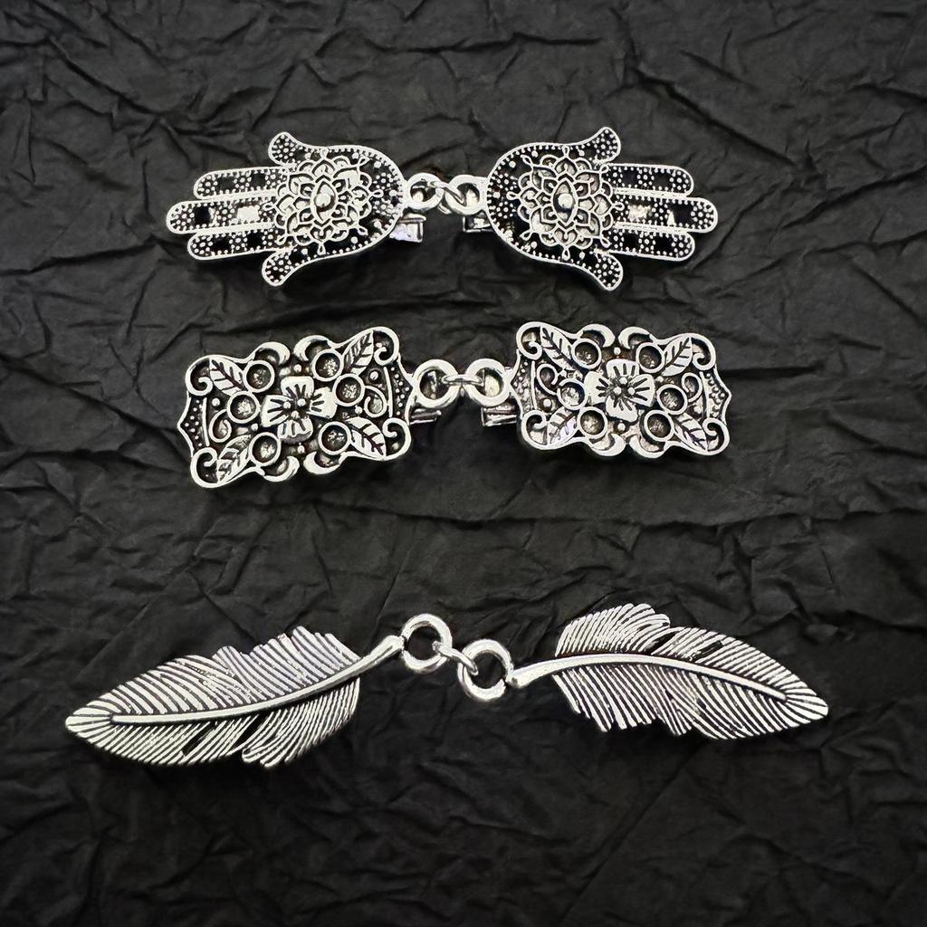 Womens Clips Pins Buttons For Shawl Cardigans Retro Brooches Decorative Jewelry Gift Accessories AVE