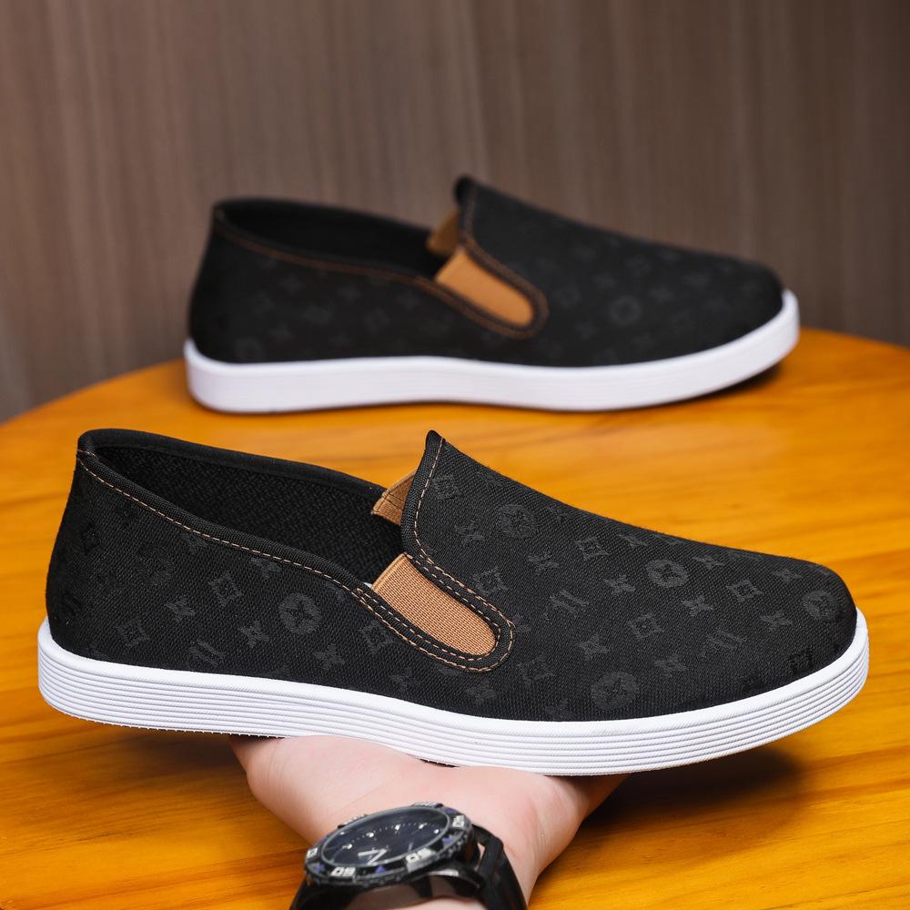 

Старые ******* тканевые туфли ****** и летние новые мужские туфли универсальные повседневные туфли из жаккардовой ткани с подошвой из дерьма с одной педалью для вождения рабочие туфли 39