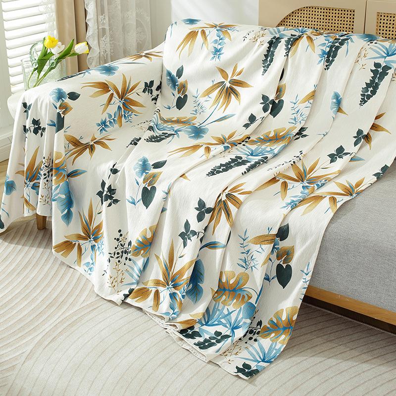 Small, Fresh and High-end Chenille Sofa Towel, Sofa Cover Cloth, Universal Cover Cloth for All Seasons, One-piece Dust-proof Cover Blanket