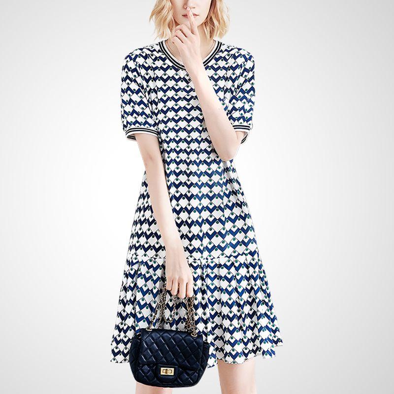 

Retro Artistic Loose Slimming Western Style Printed Dress Women s 2025 Summer Wear Classy Chic Stylish Pleated Skirt -- M