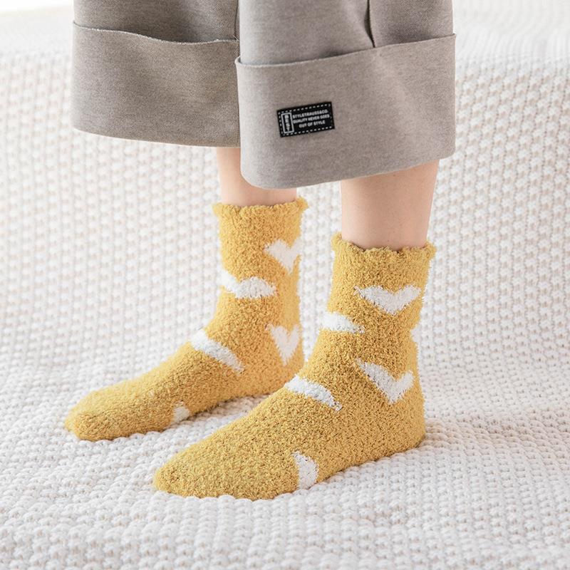 Women's Winter Fleece-Lined Heart Terry Floor Socks - Extra Thick, Non-Shedding, Mid-Calf Style