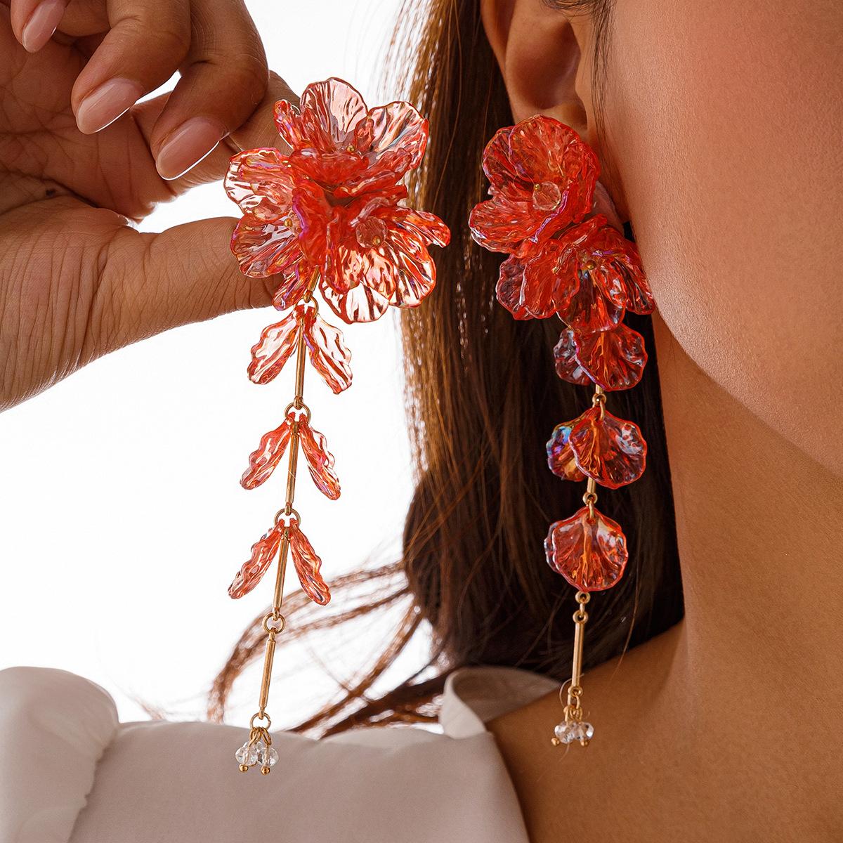 

Color Scallop Flower Fringed Stud Earrings Female, Holiday Style Three-Dimensional Flower Ear Jewelry Earrings