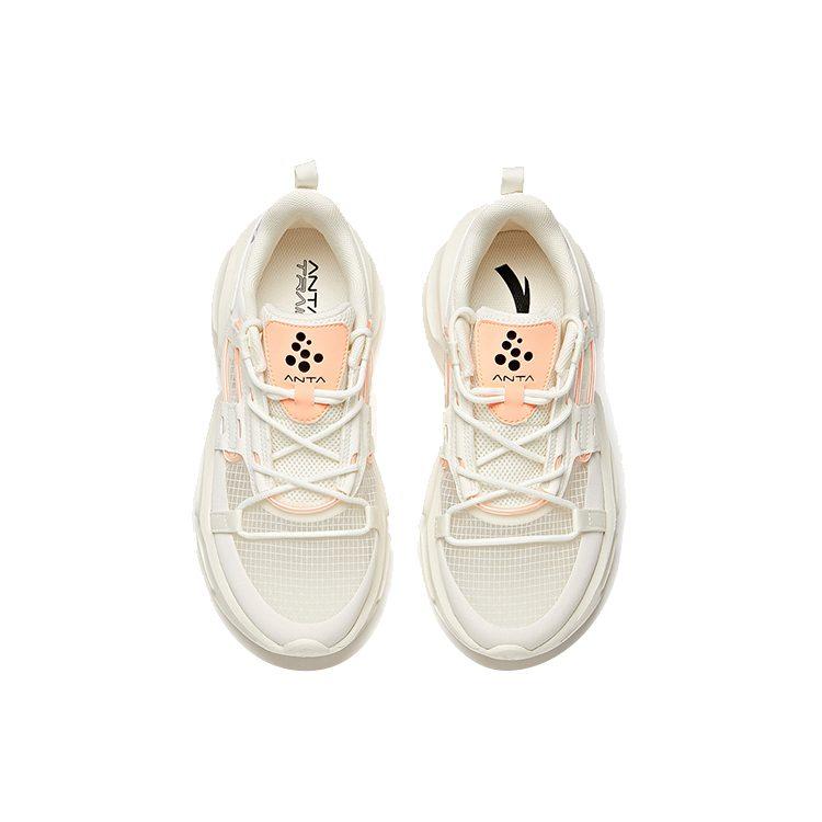 ANTA Training Shoes Women's Low Top Ivory White/Fluorescent Sunset Orange 122037789-1