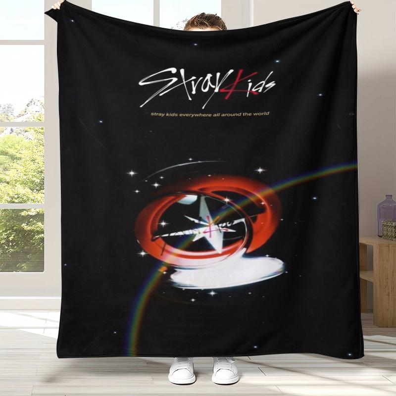 HD Stray Kids Kpop Star Flanelldecke, Ultra Weiche Warme Plüschdecke für Zuhause Schlafzimmer Bett Sofa Abdeckung Camping Picknick Geschenk