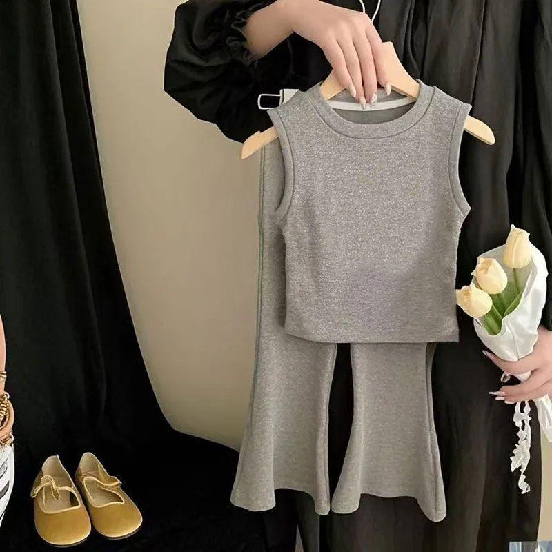 

Cartoon Style Flare Sports Pants & Vest Set for Girls - Small/Medium 90 CM