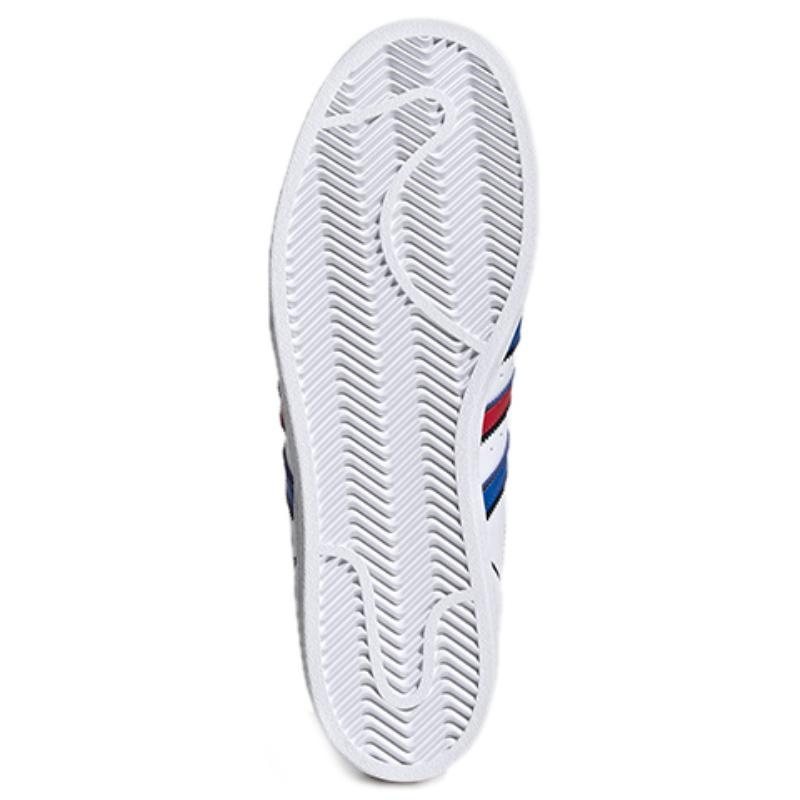 Adidas Superstar 'Graphic Print Style' Sneakers FY3116