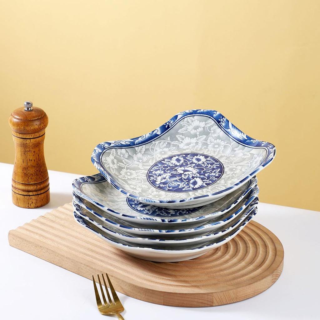 Blau-Weißes Ruyi-Quadrat-Porzellanteller - Ideal für Mahlzeiten, Obst, Gedämpfte & Gebackene Gerichte