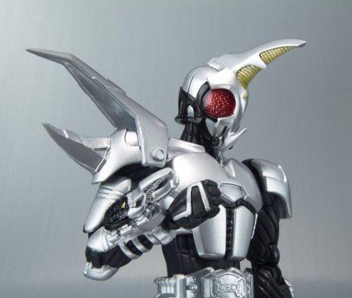 TAMASHII NATIONS Kamen Rider Herax SHFiguarts
