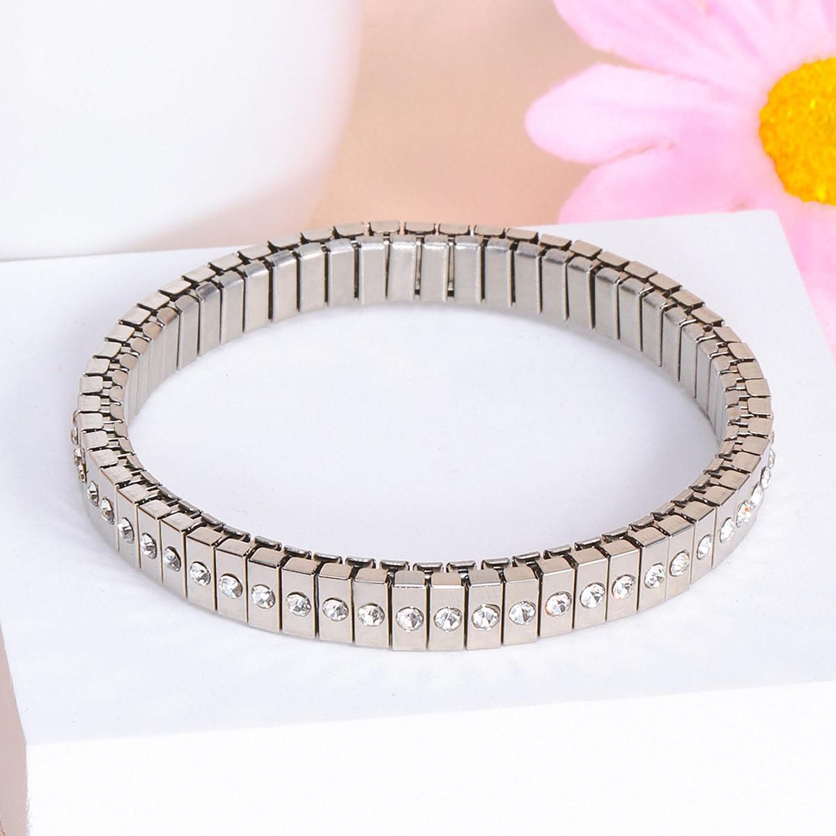 Роскошный эластичный браслет из нержавеющей стали - Минималистичный браслет-манжета ручной работы с регулируемым размером