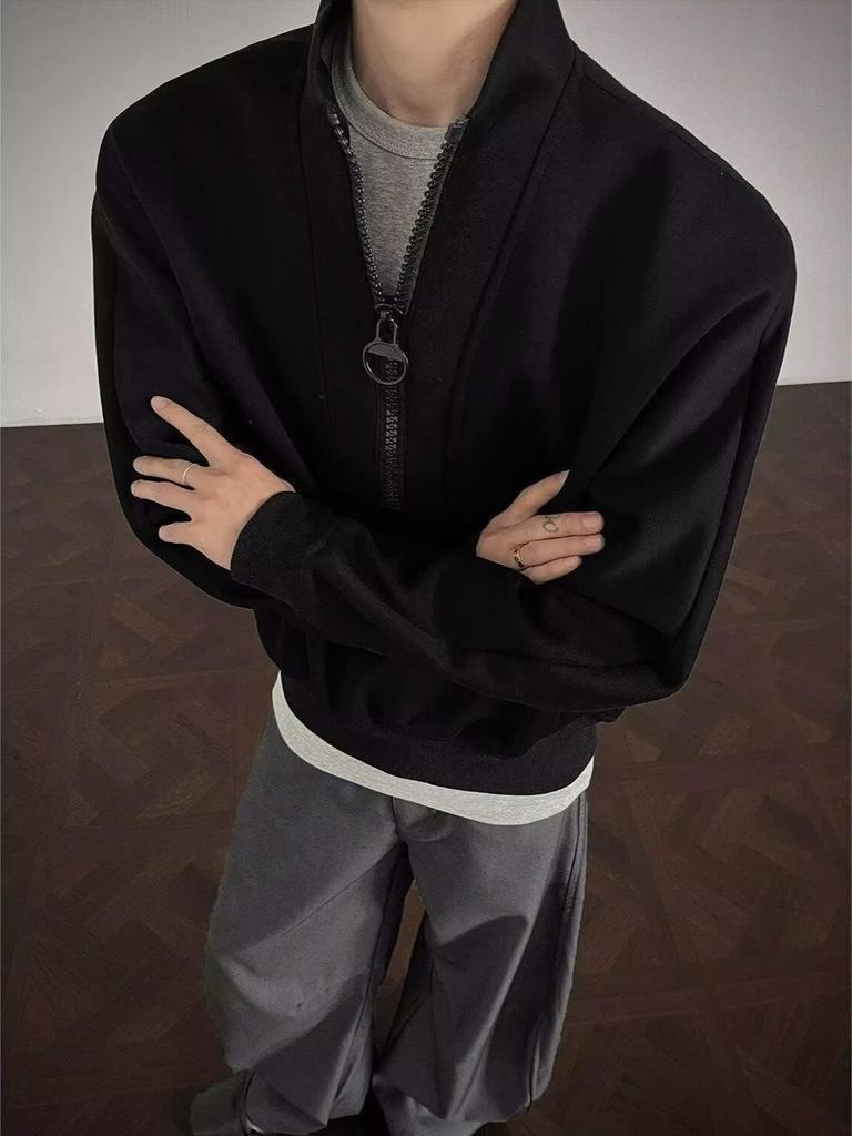 Men's Luxury Half-Zip Stand Collar Hoodie - Cozy, Versatile Pullover for Spring/Autumn.