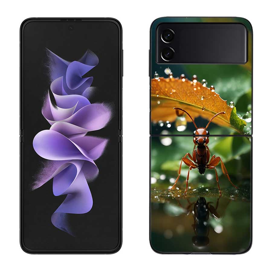Red Fire Ants, Worker Ants Phone Case For Samsung Z Flip 7 6 5G Galaxy Z Flip 5 4 3 Black Hard Cell Cover Luxury PC Shell Coque