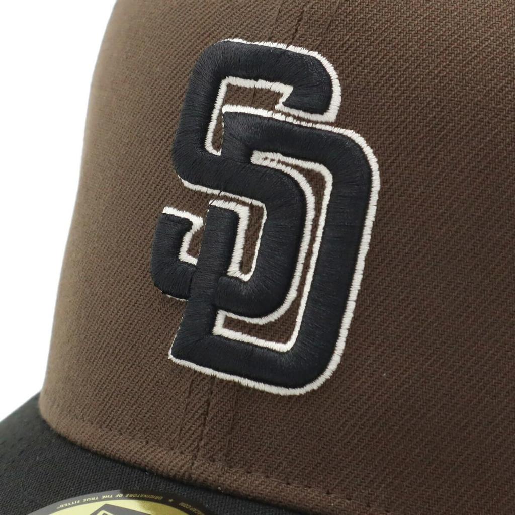 New Era 59Fifty ONSPOTZ SD 7 San Diego Padres Zweifarbige Kappe, Exklusiv, Walnuss/Schwarz, 1/2" Vorgekrümmt,