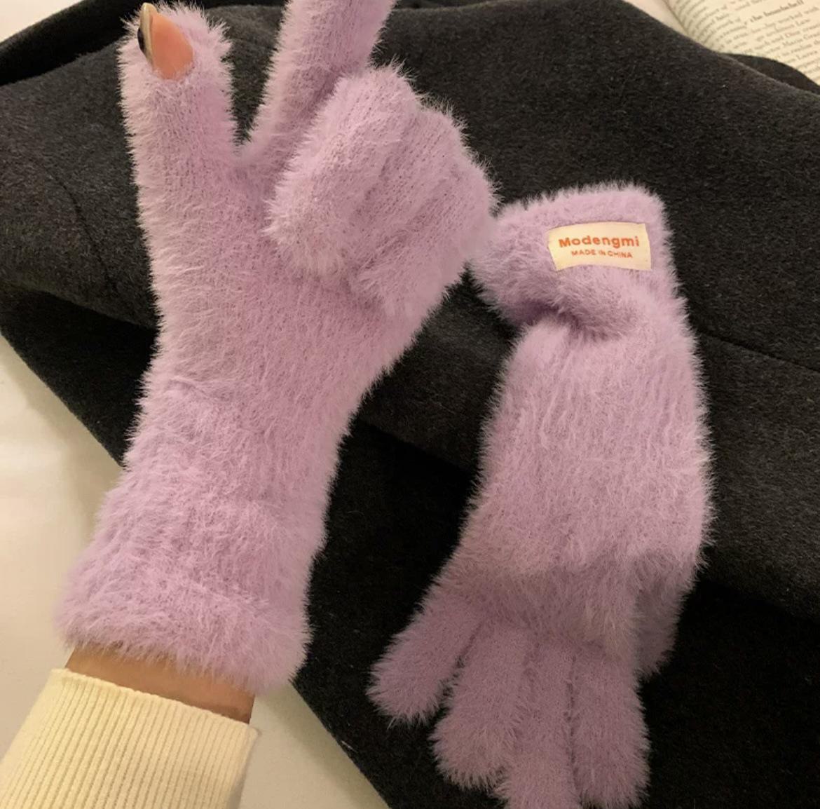 

Женские зимние перчатки для сенсорных экранов — теплые, простые, однотонные, с расширенной защитой запястья фиолетовый