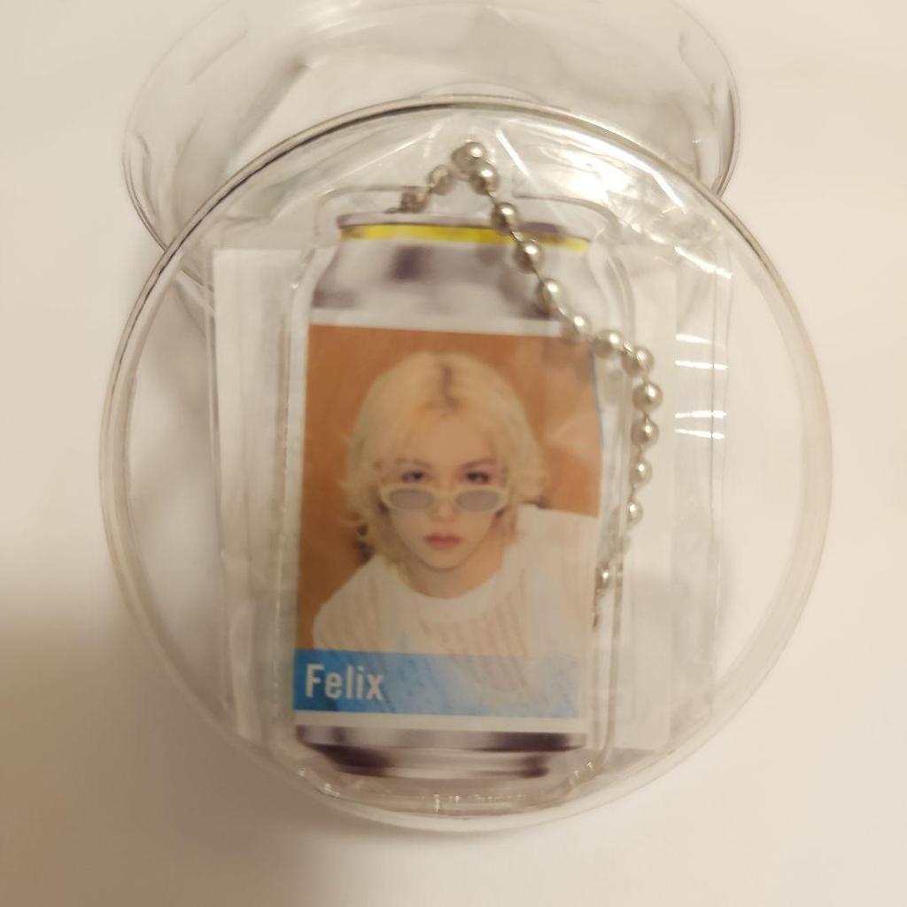 [USED] Stray Kids Felix Lemon Squash Acrylic Keychain